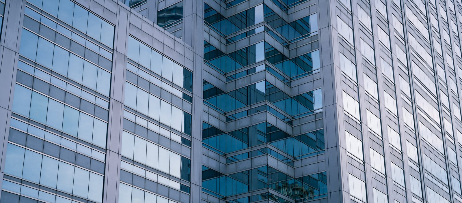Témoignages clients renforçant la crédibilité des fournisseurs auprès des grands comptes