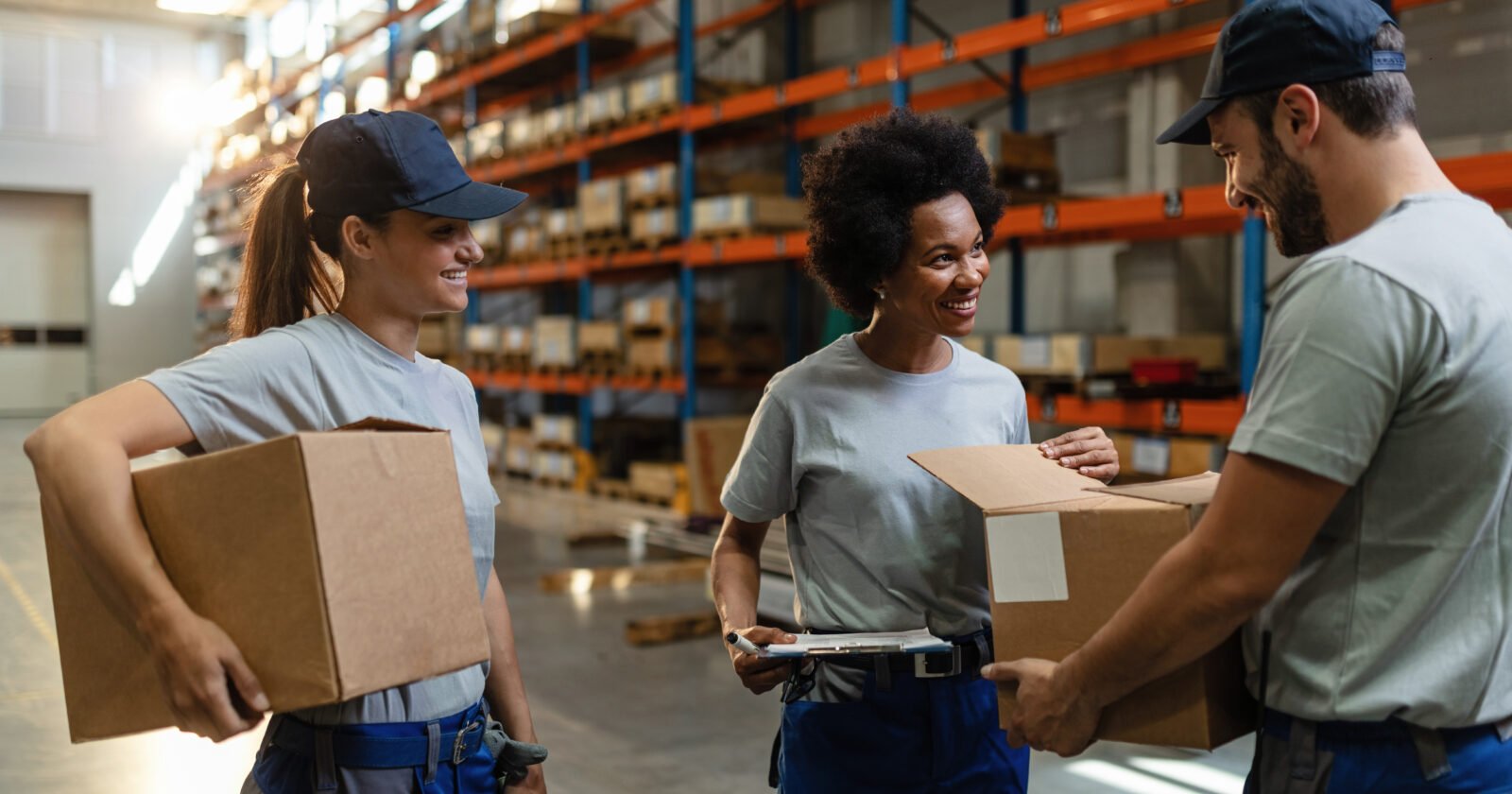 Distributeurs industriels et kit distributeur essentiels pour optimiser les ventes et la distribution de produits
